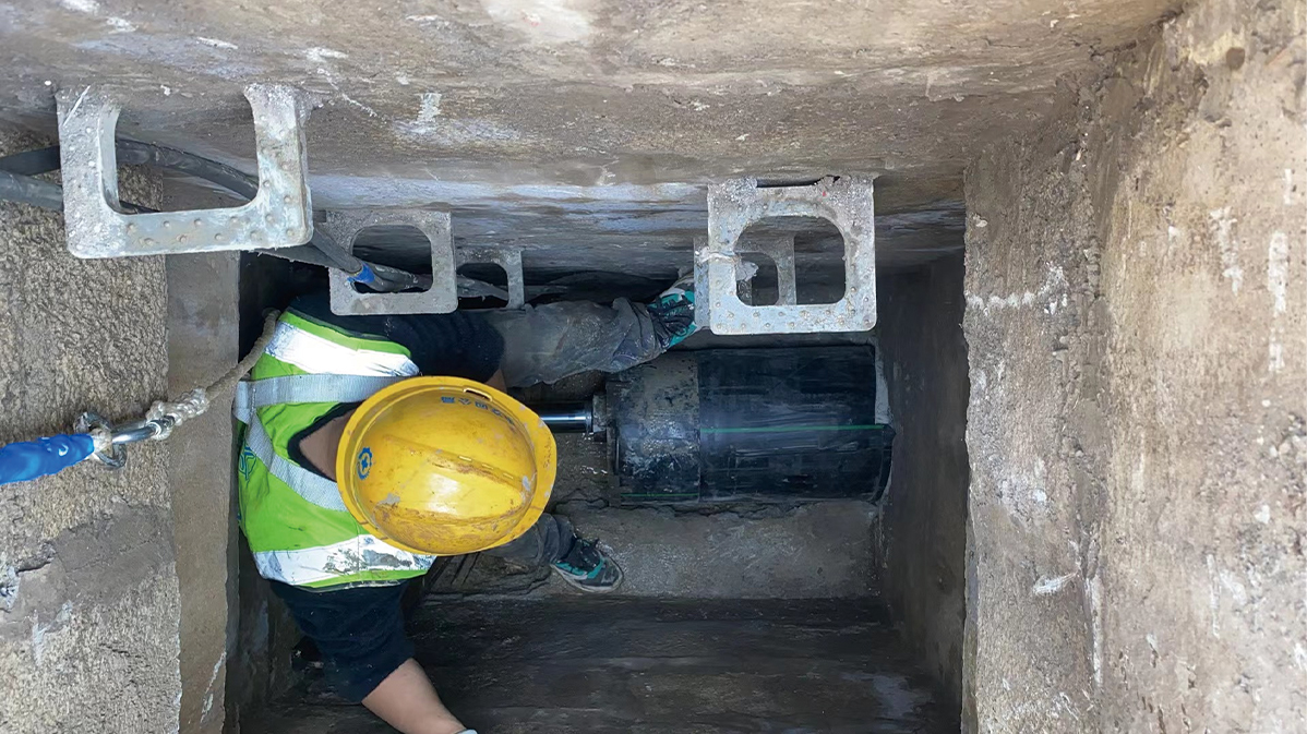 东兴HDPE短管内衬法